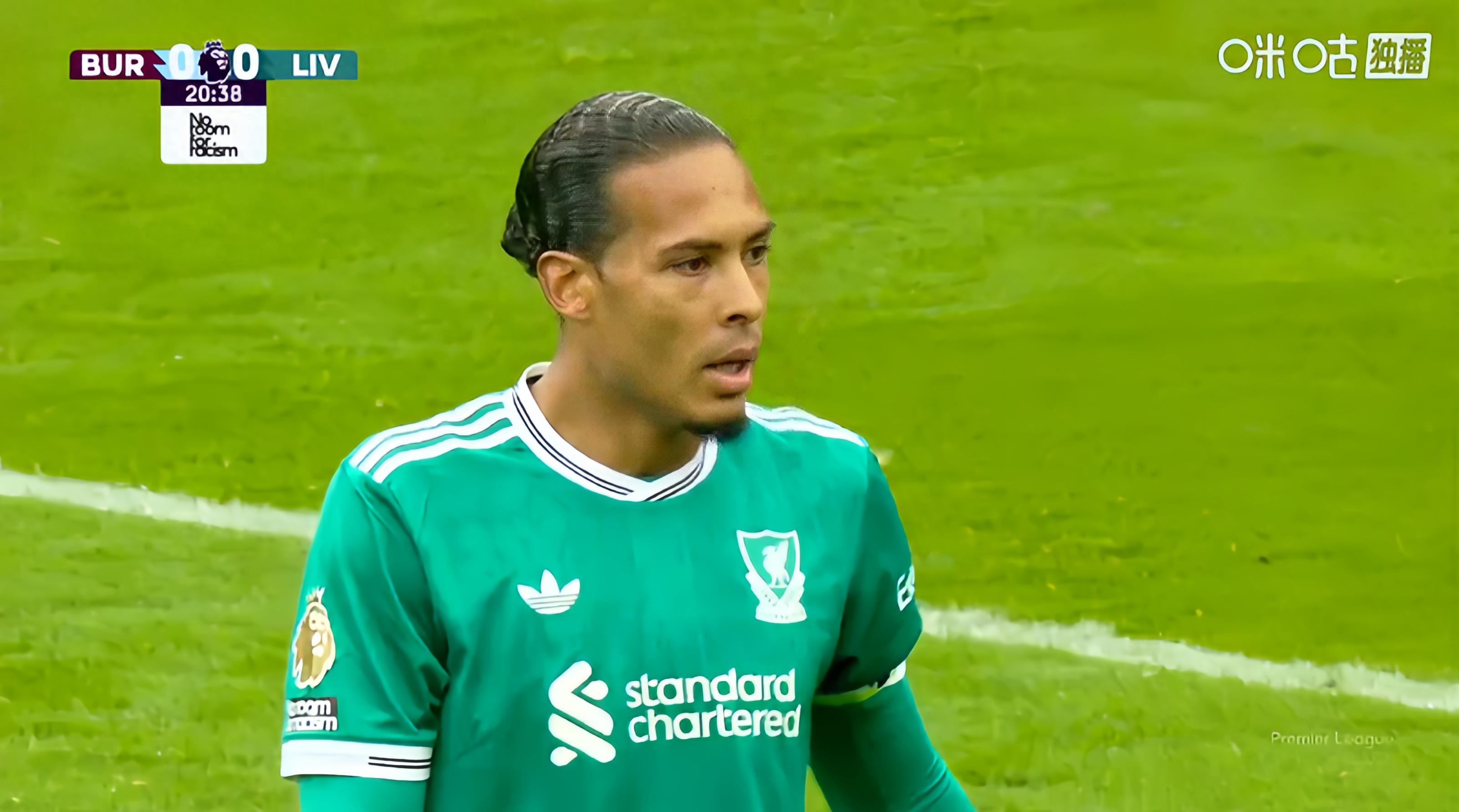 哈兰德对曼联三巨头：英超焦点战，曼城历史纪录之战即将开启